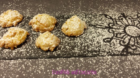 Cookies auf Schieferplatte ok